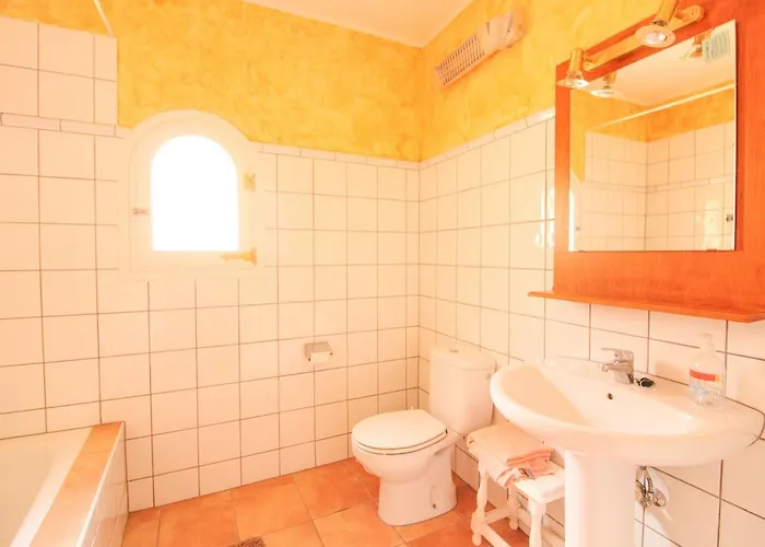 Maryvilla 62 C Вилла